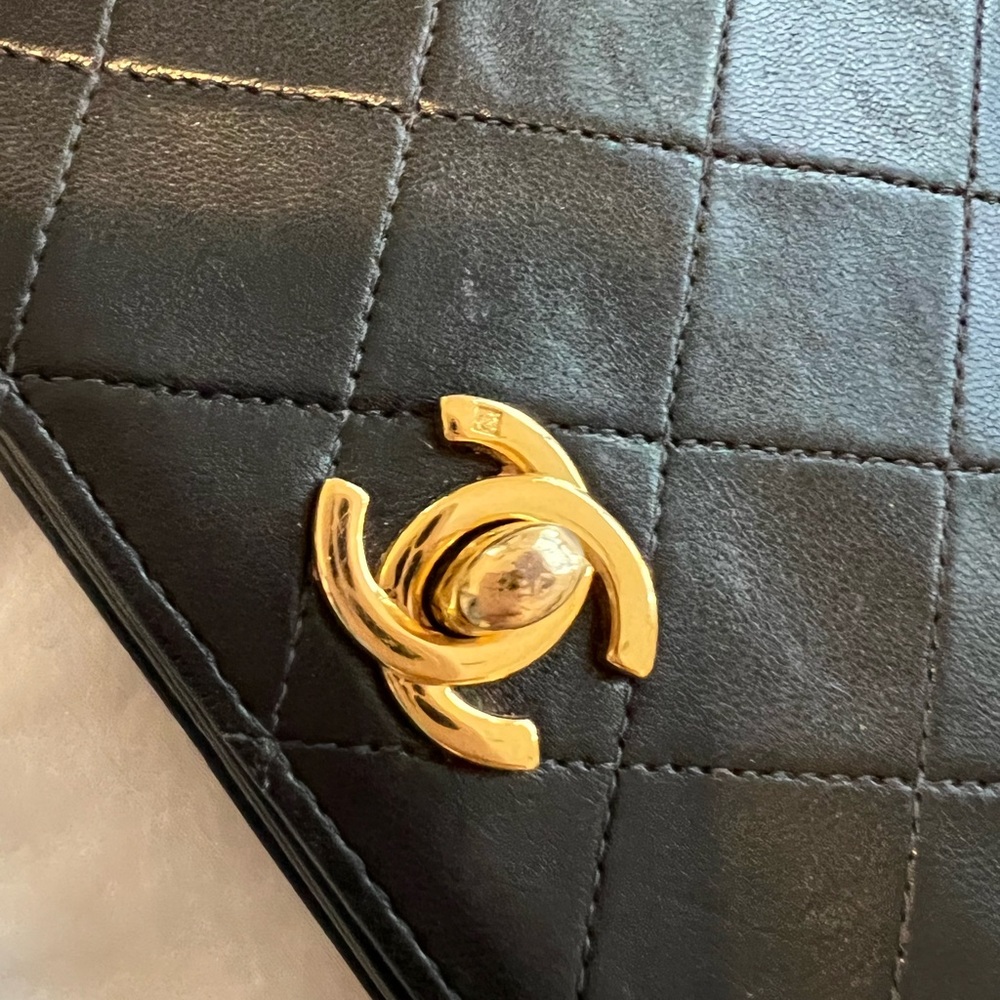 Chanel Single Flap Quilted Lambskin Shoulder Bag